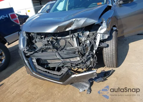 2018 Nissan Rogue Sv/Sl z USA, uszkodzony, nr VIN 5N1AT2MV8JC722440